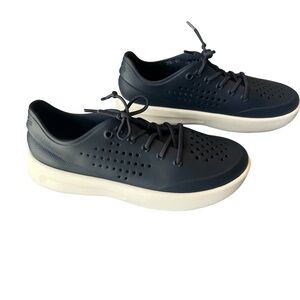 Croc Brand sneakers-Ladies Navy blue-Worn one time-Size 8